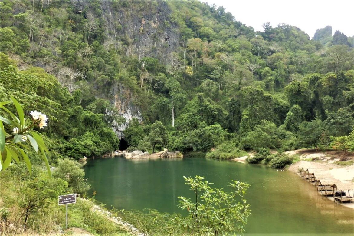 Historische reisgids van de Thakhek Loop in Laos