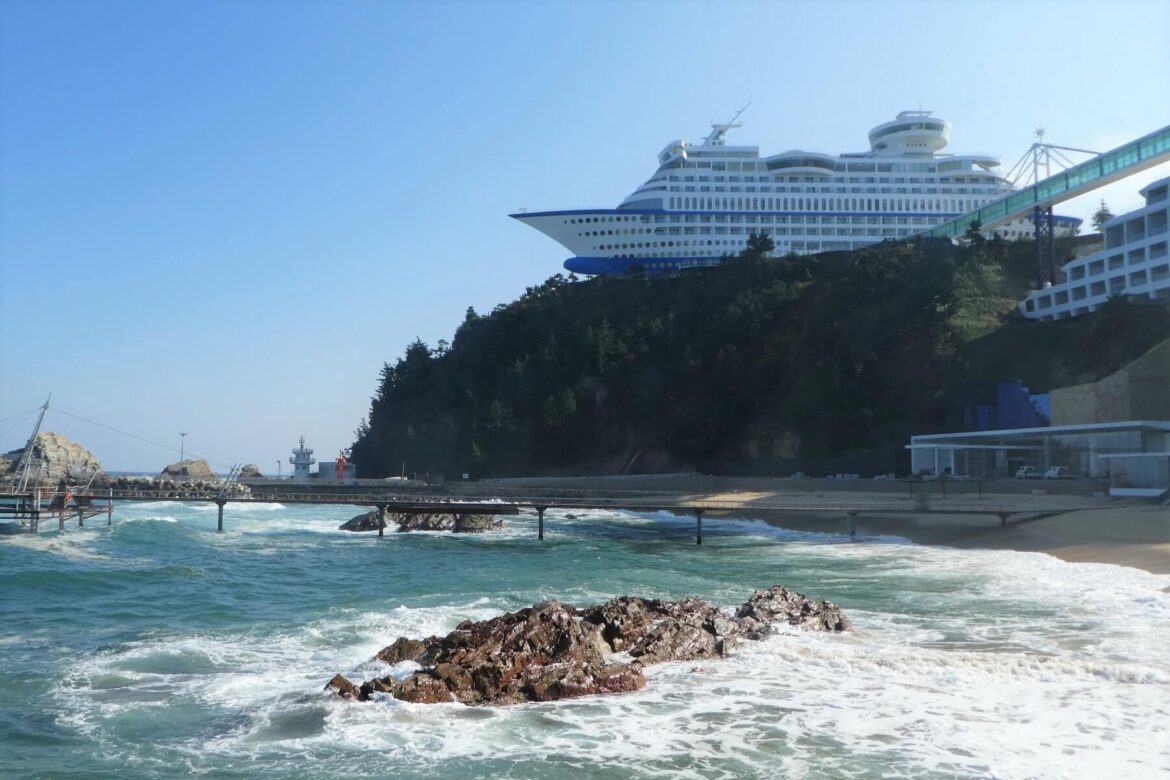 Cruise schip, Jeongdongjin Historische reisgids van Jeongdongjin in Zuid-Korea