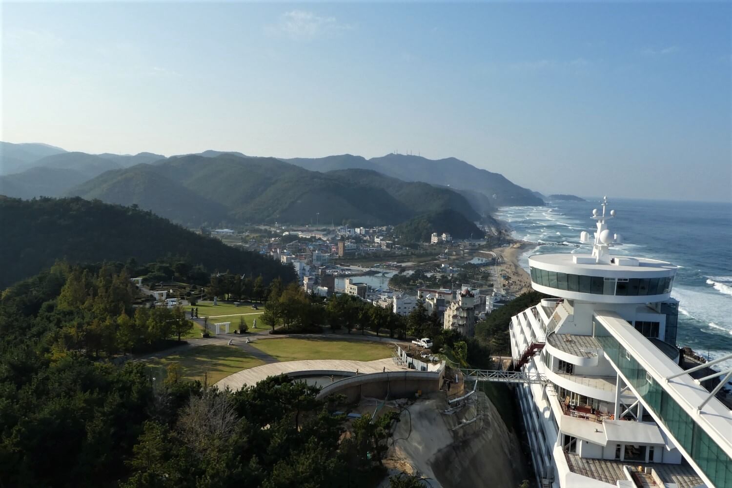 Uitzicht op Jeongdongjin in Zuid-Korea