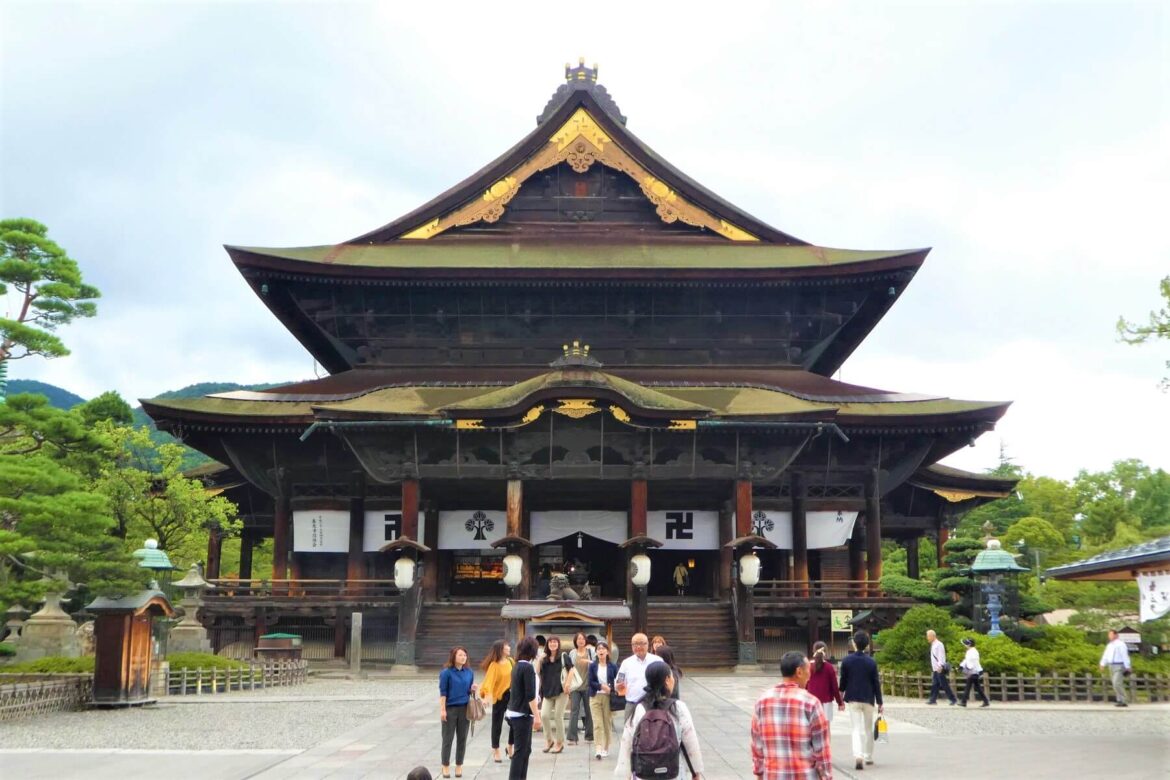 De Zenkoji Tempel in Nagano