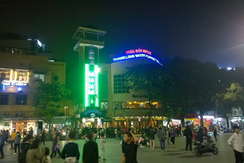 Het Thang Long Waterpuppet Theater in Hanoi