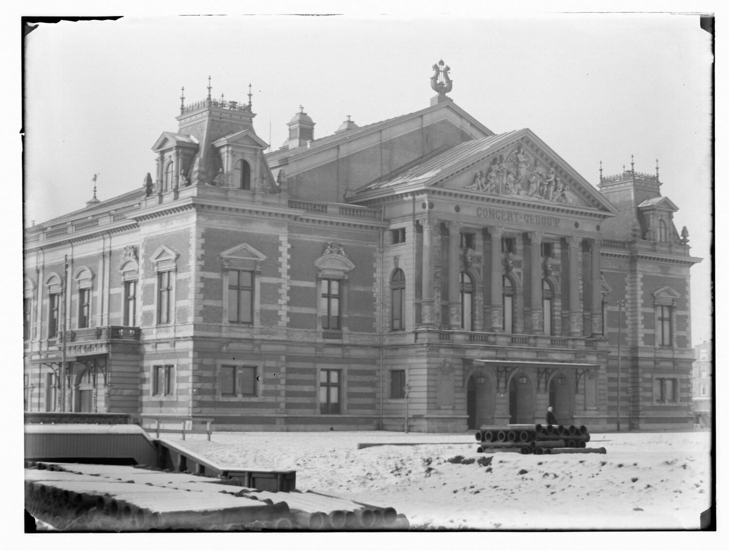 De bouw van het Concertgebouw in 1891