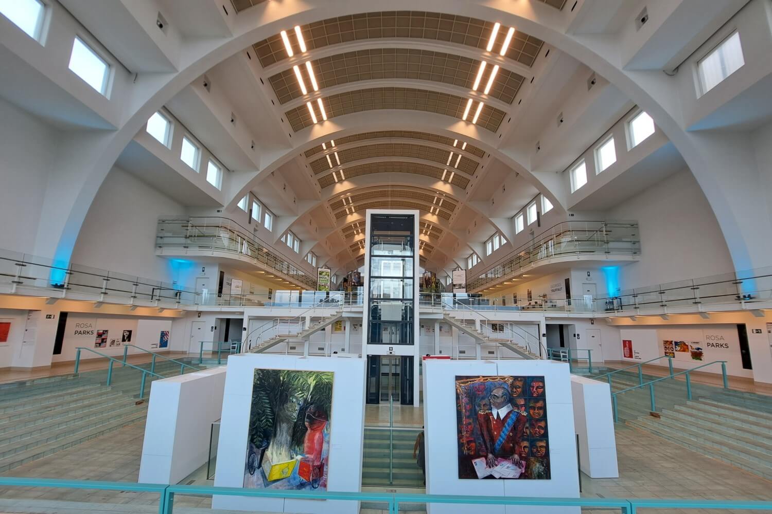 Expositie in het vroegere La Sauvenière