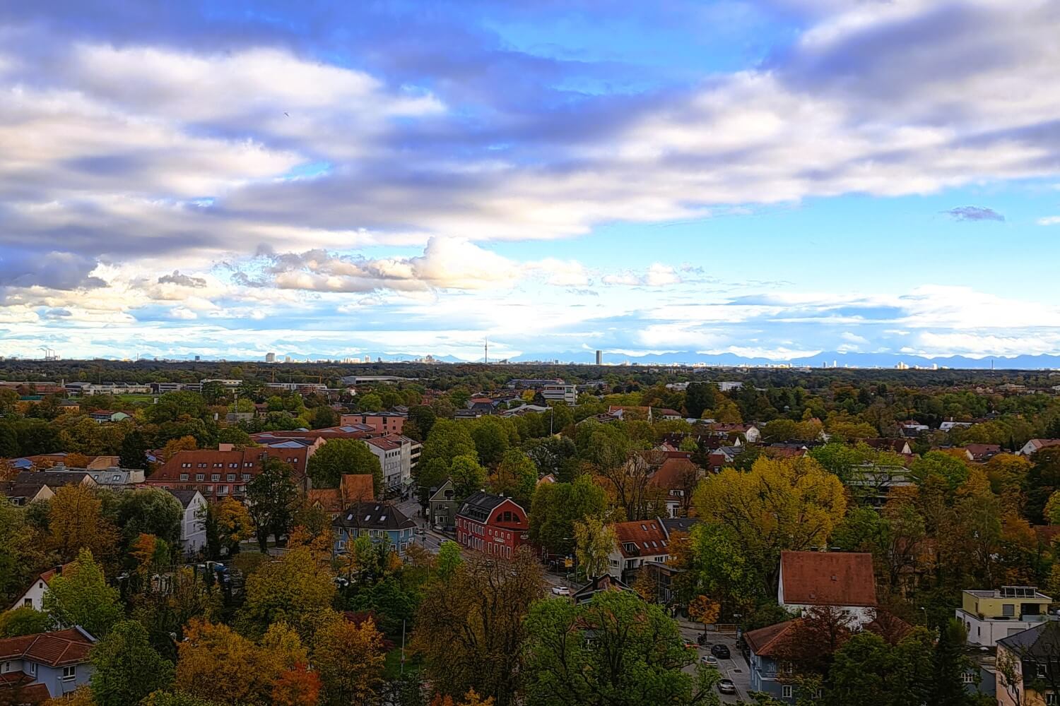 Genieten van het uitzicht op München de Alpen
