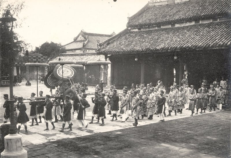 De troonsbestijging van keizer Bao Dai in 1926, Hue