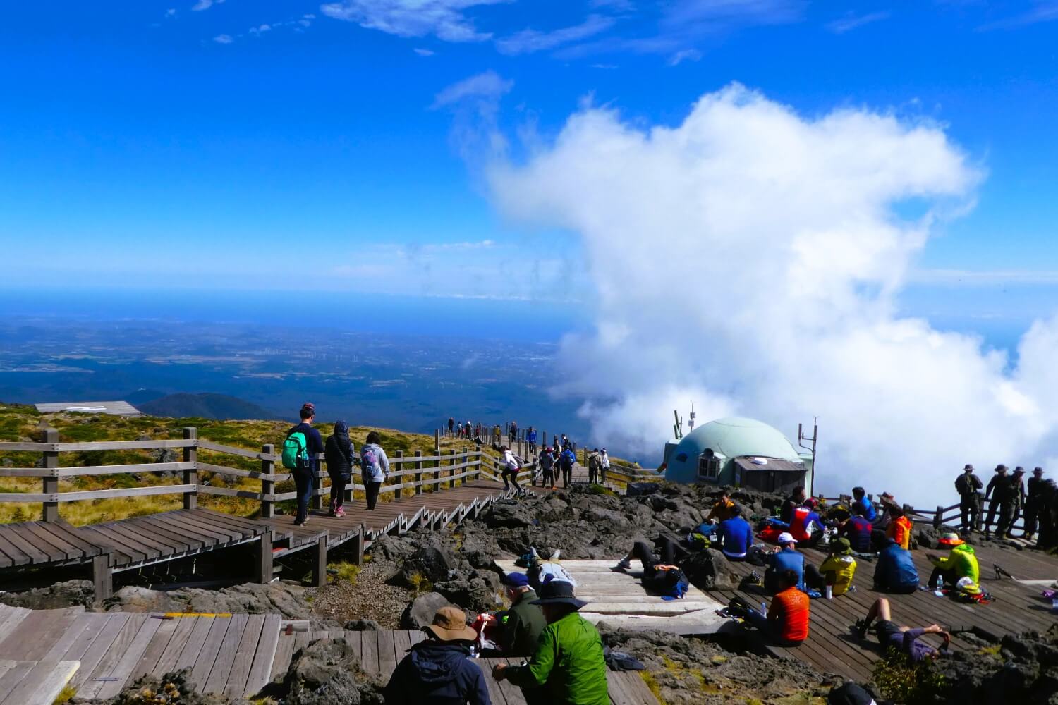 Uitrusten op de top van Mount Halla